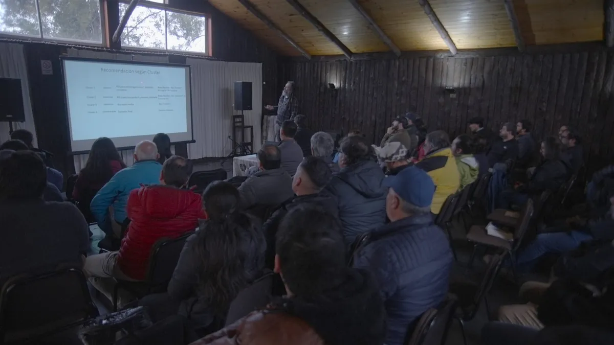 Seminario técnico organizado para profesionales del sector agrícola
